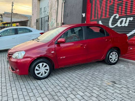 TOYOTA ETIOS 1.5 X SEDAN 16V FLEX 4P MANUAL TOYOTA ETIOS 1.5 X SEDAN 16V FLEX 4P MANUAL